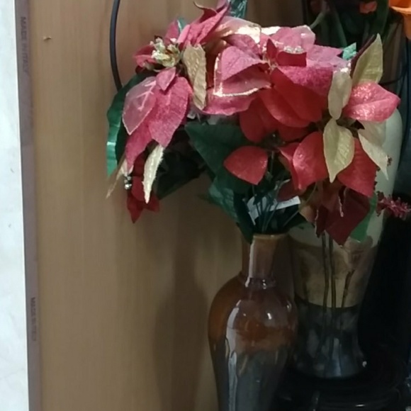 Meet your Posher, Courtney - Picture 1 of 1